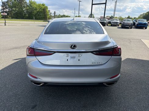 Used 2021 Lexus ES 350 w/ Accessory Package image 7