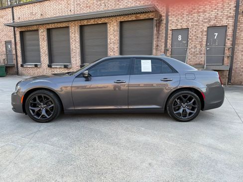 Used 2021 Chrysler 300 S image 2
