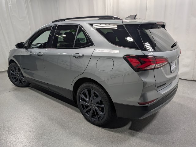 Certified 2024 Chevrolet Equinox RS FWD image 6