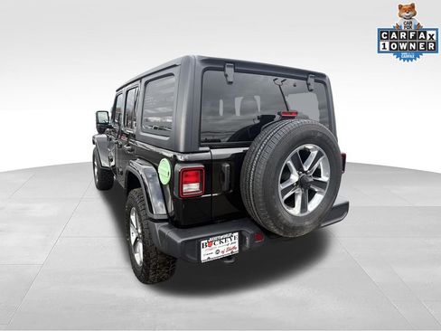 Used 2023 Jeep Wrangler Unlimited Sahara w/ Cold Weather Group AWD/4WD image 5