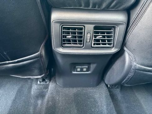 Used 2021 Toyota RAV4 XLE w/ Convenience Package AWD/4WD image 21