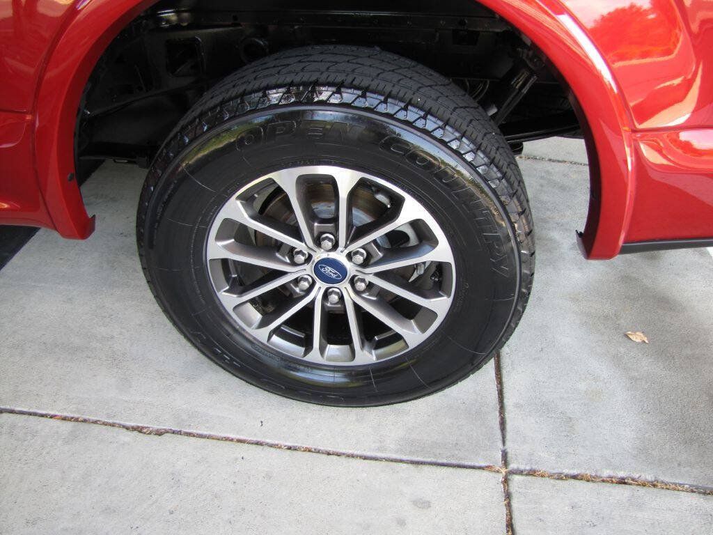 Used 2020 Ford F150 XLT w/ Equipment Group 302A Luxury RWD image 34