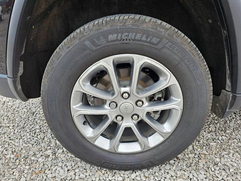 Used 2016 Jeep Grand Cherokee Limited w/ Luxury Group II image 82