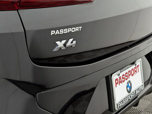 Certified 2023 BMW X4 M40i w/ Premium Package image 11