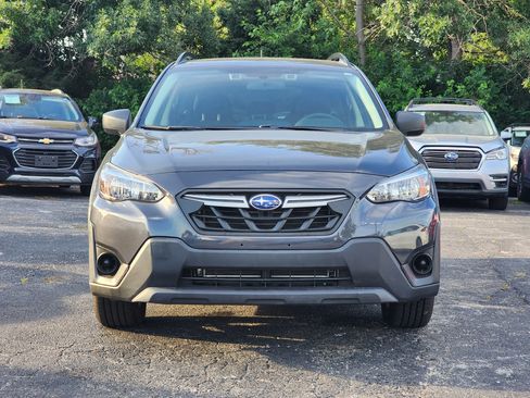 Used 2023 Subaru Crosstrek 2.0i AWD/4WD image 2