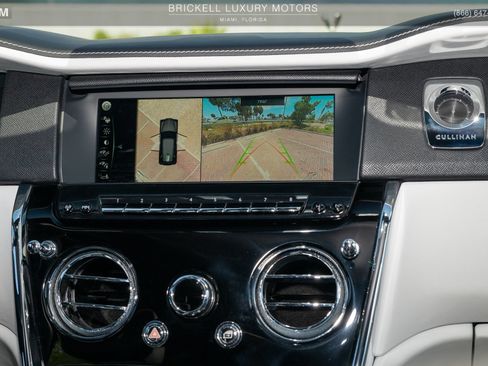 Used 2022 Rolls-Royce Cullinan AWD/4WD image 33