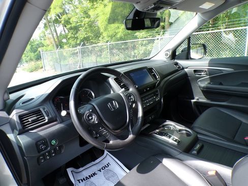 Used 2023 Honda Ridgeline RTL-E image 11