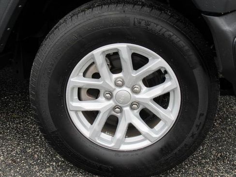 Certified 2023 Jeep Wrangler Sport S image 7