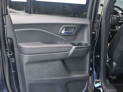 New 2026 Honda Ridgeline Black Edition image 18