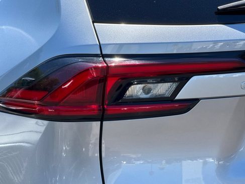 Used 2025 Toyota Grand Highlander FWD image 47