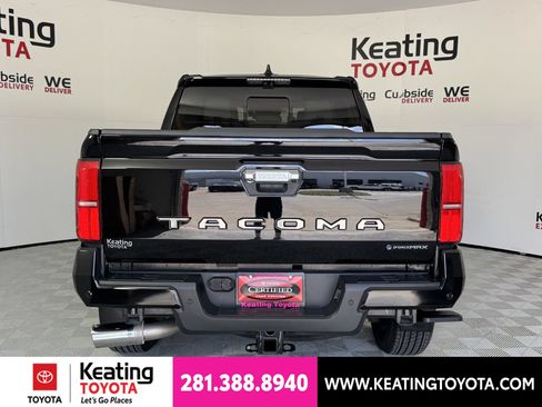 Certified 2025 Toyota Tacoma Limited AWD/4WD image 7
