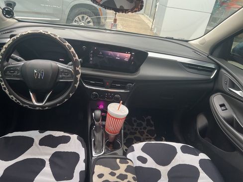 Used 2025 Buick Encore GX Preferred image 13