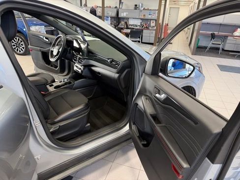 Used 2023 Ford Escape ST-Line w/ Tech Pack #1 image 20
