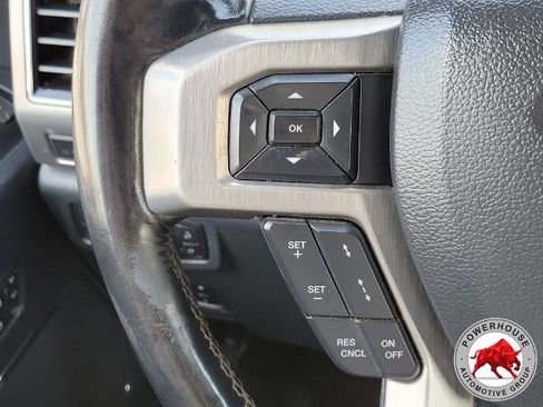 Certified 2022 Ford F350 Platinum AWD/4WD image 28