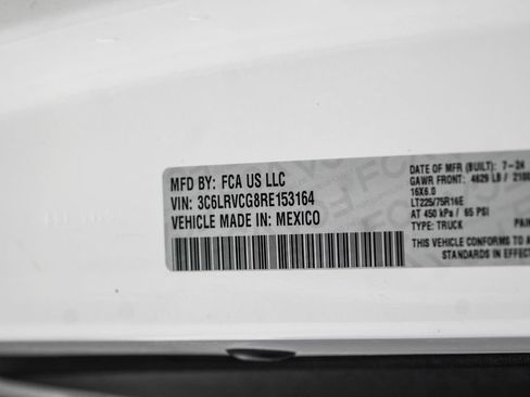 Used 2024 RAM ProMaster 2500 w/ Convenience Group FWD image 40