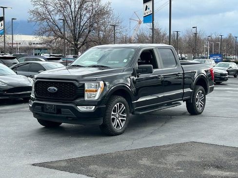 Used 2022 Ford F150 XL w/ STX Appearance Package image 8