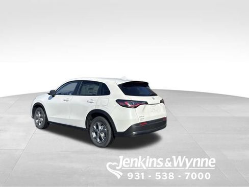 New 2026 Honda HR-V LX image 2