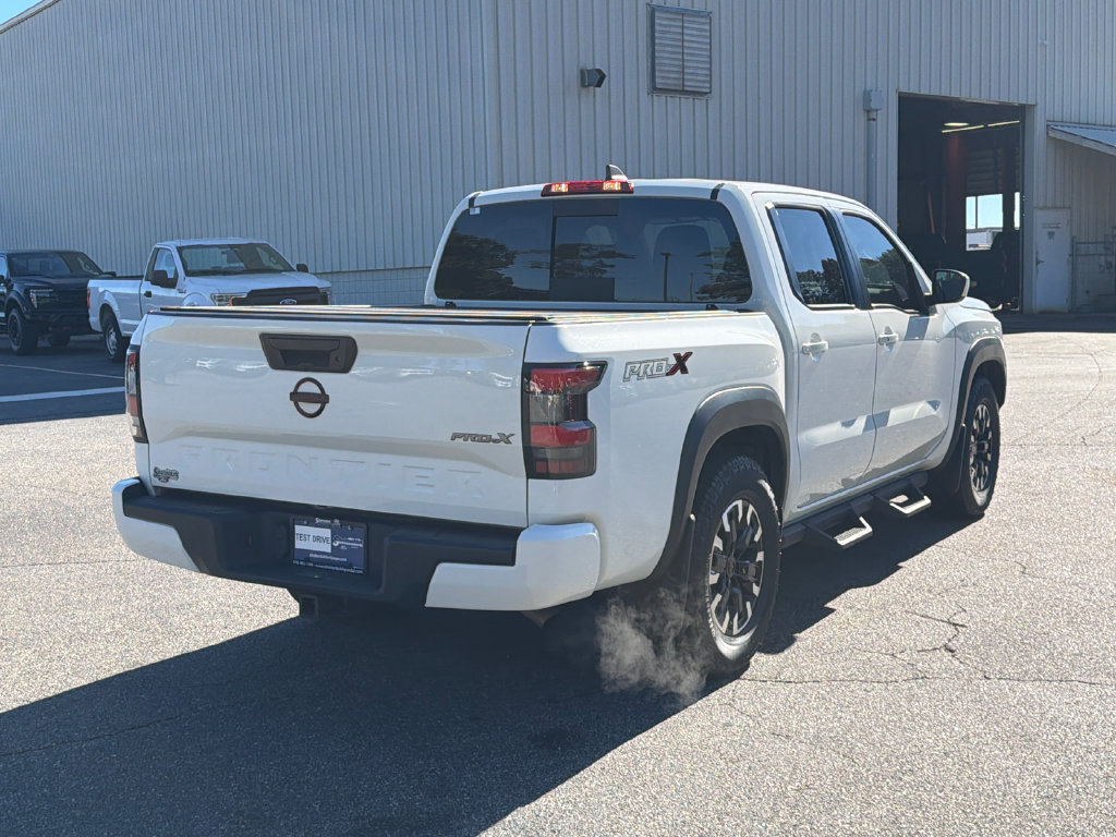 Used 2023 Nissan Frontier Pro-X w/ Tow Package RWD image 7