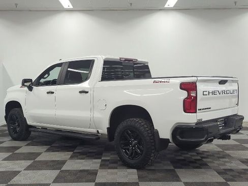 Used 2021 Chevrolet Silverado 1500 LT Trail Boss w/ Convenience Package II AWD/4WD image 4