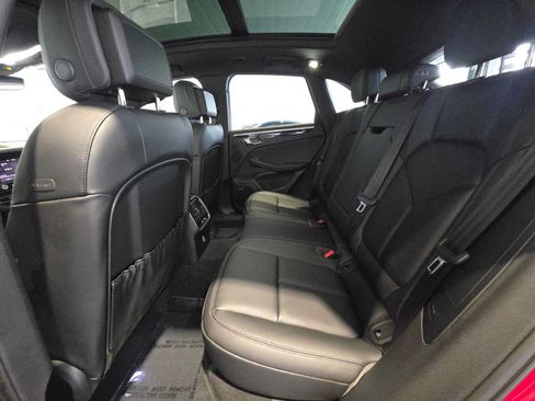 New 2026 Porsche Macan AWD/4WD image 18