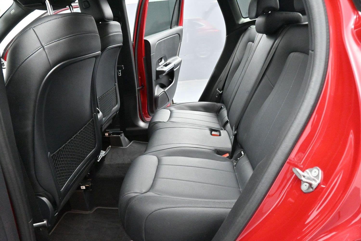 Used 2021 Mercedes-Benz GLA 250 w/ Premium Package image 29