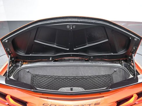 Used 2020 Chevrolet Corvette Stingray Premium Conv w/ 3LT image 27