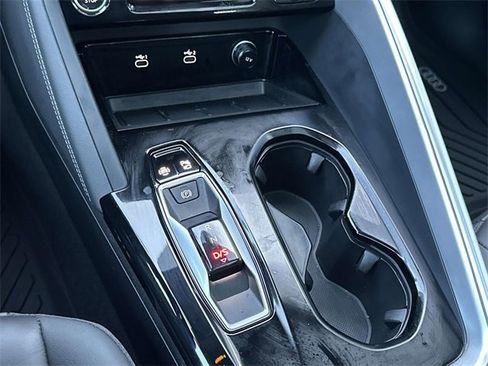 Certified 2025 Audi Q5 Premium Plus w/ Premium Plus image 32