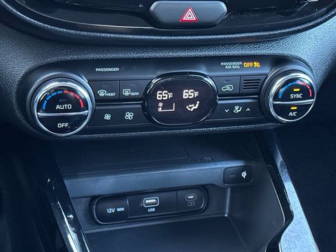 Used 2025 Kia Soul GT-Line FWD image 20