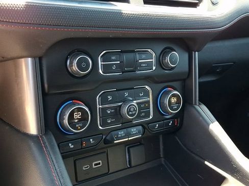 Used 2022 Chevrolet Tahoe RST AWD/4WD image 18