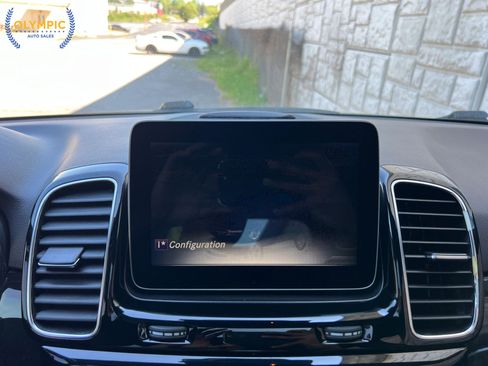 Used 2017 Mercedes-Benz GLE 350 w/ Premium 1 Package image 30