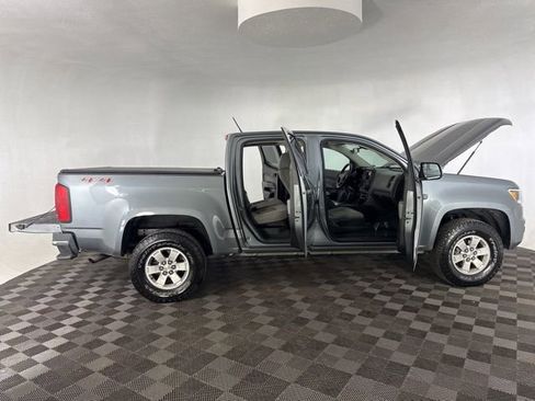 Used 2019 Chevrolet Colorado W/T w/ WT Convenience Package image 13