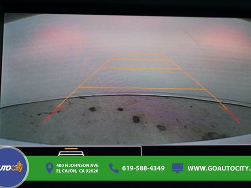 Used 2024 Chevrolet Equinox LT FWD image 11
