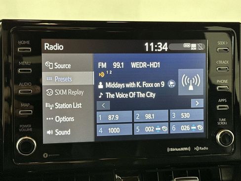 Used 2021 Toyota Corolla XSE image 18