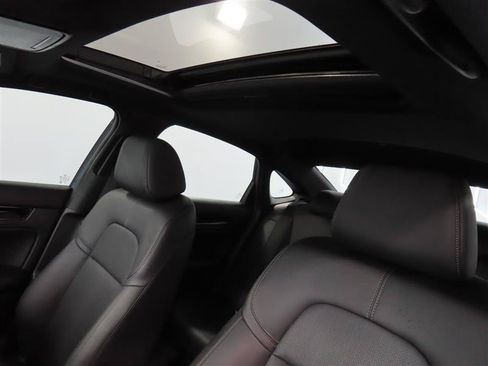 Used 2025 Honda Civic Sport image 19