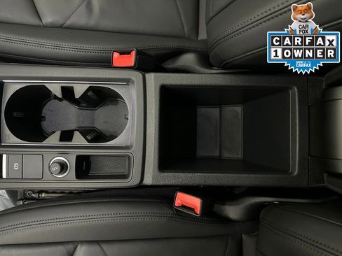 Certified 2025 Audi Q3 2.0T Premium Plus w/ Premium Plus Package image 28
