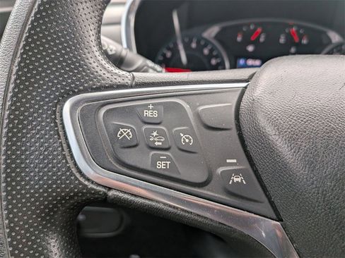 Used 2022 Chevrolet Equinox LT image 18