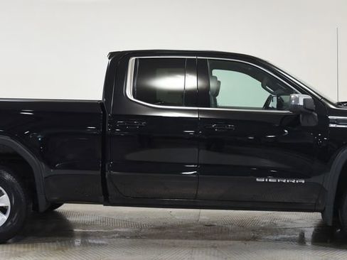 Used 2023 GMC Sierra 1500 SLE AWD/4WD image 14