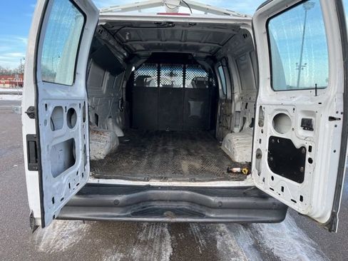 Used 2007 Ford E-250 and Econoline 250 image 8