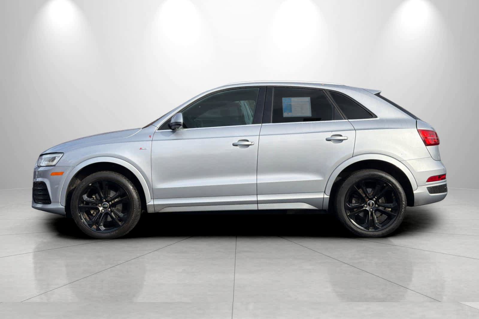 Used 2016 Audi Q3 2.0T Prestige AWD/4WD image 5