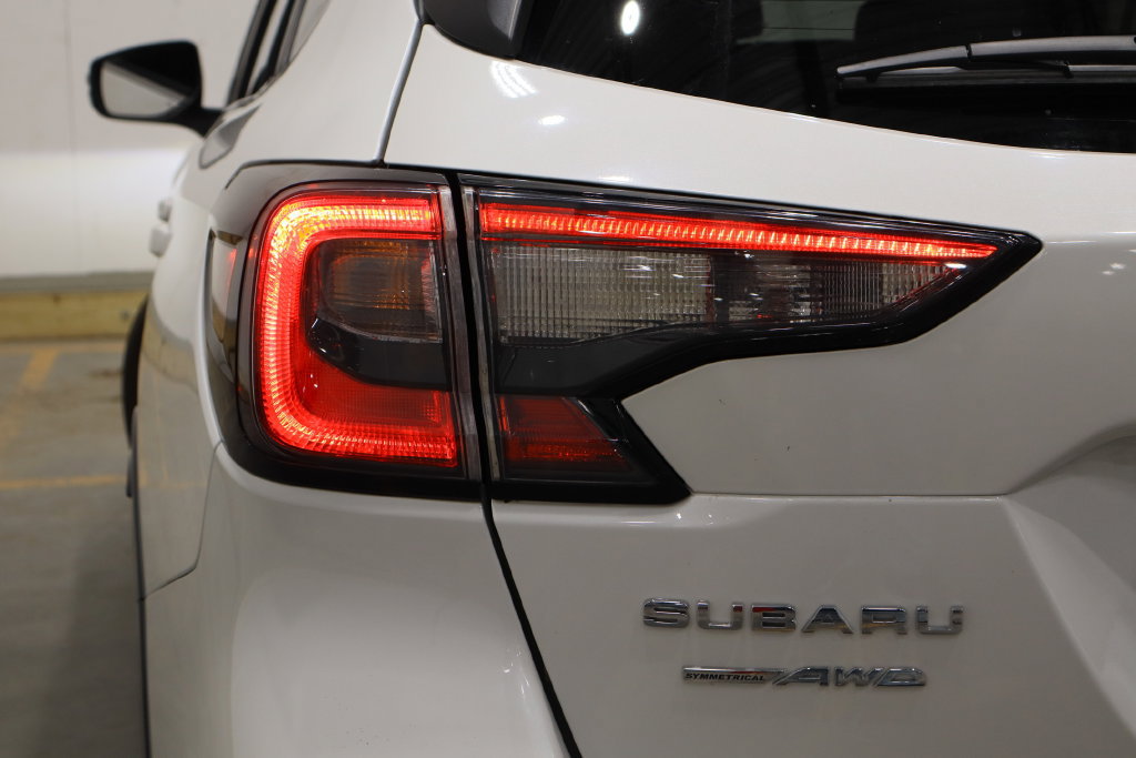 Used 2022 Subaru Outback Limited XT AWD/4WD image 49