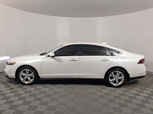 Used 2024 Honda Accord LX image 7