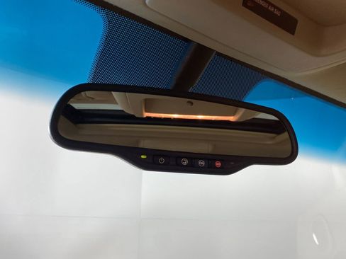 Used 2013 Chevrolet Tahoe LT image 24