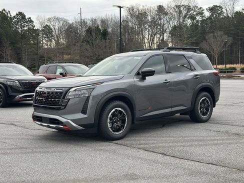 New 2026 Nissan Pathfinder Rock Creek AWD/4WD image 3