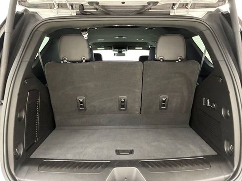 Certified 2022 Chevrolet Tahoe LT w/ Luxury Package AWD/4WD image 17