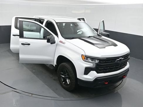 Used 2024 Chevrolet Silverado 1500 LT Trail Boss w/ Protection Package AWD/4WD image 49