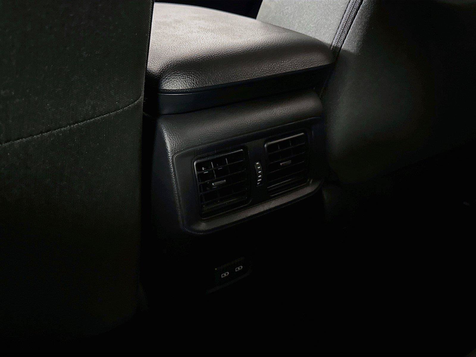 Certified 2025 Toyota RAV4 XLE FWD image 33