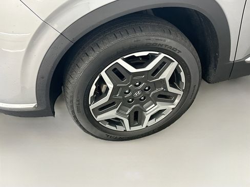 Used 2023 Hyundai Santa Fe Limited AWD/4WD image 11