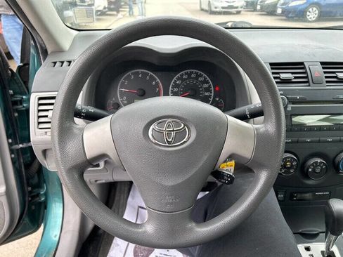 Used 2010 Toyota Corolla LE image 24