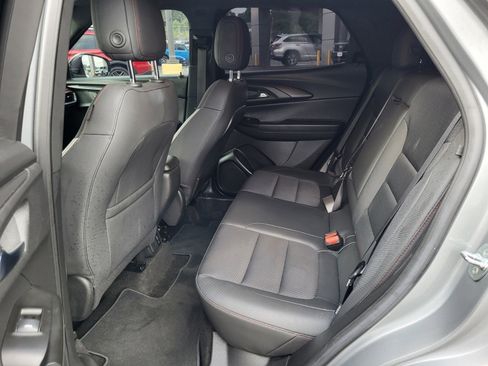 Used 2023 Chevrolet TrailBlazer RS w/ Convenience Package FWD image 17