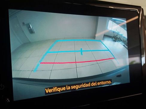 Used 2023 Toyota Corolla Cross L image 26